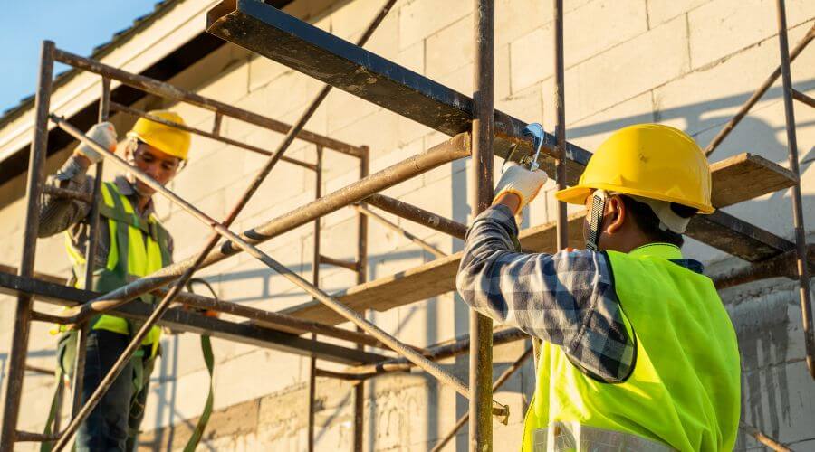 Expert Emergency Roof Repairs services in Kiln, MS